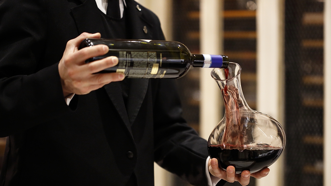 wine tasting